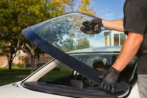 Navigating Insurance Claims For Windshield Repair And Replacement.